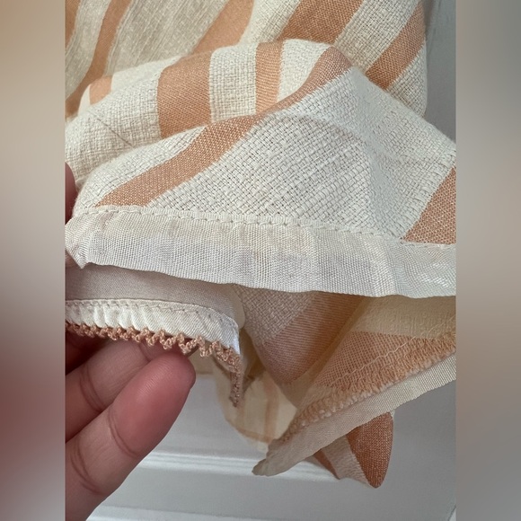 Anthropologie HD in Paris Cream Pink Top (Size US6) - Picture 9 of 15